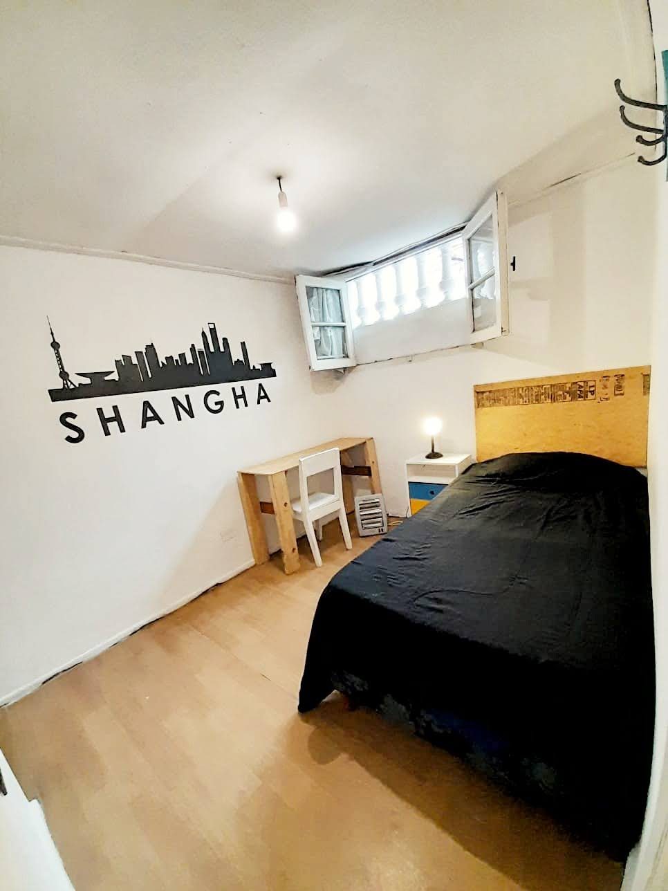 Room 401 · Shanghai — photo 2