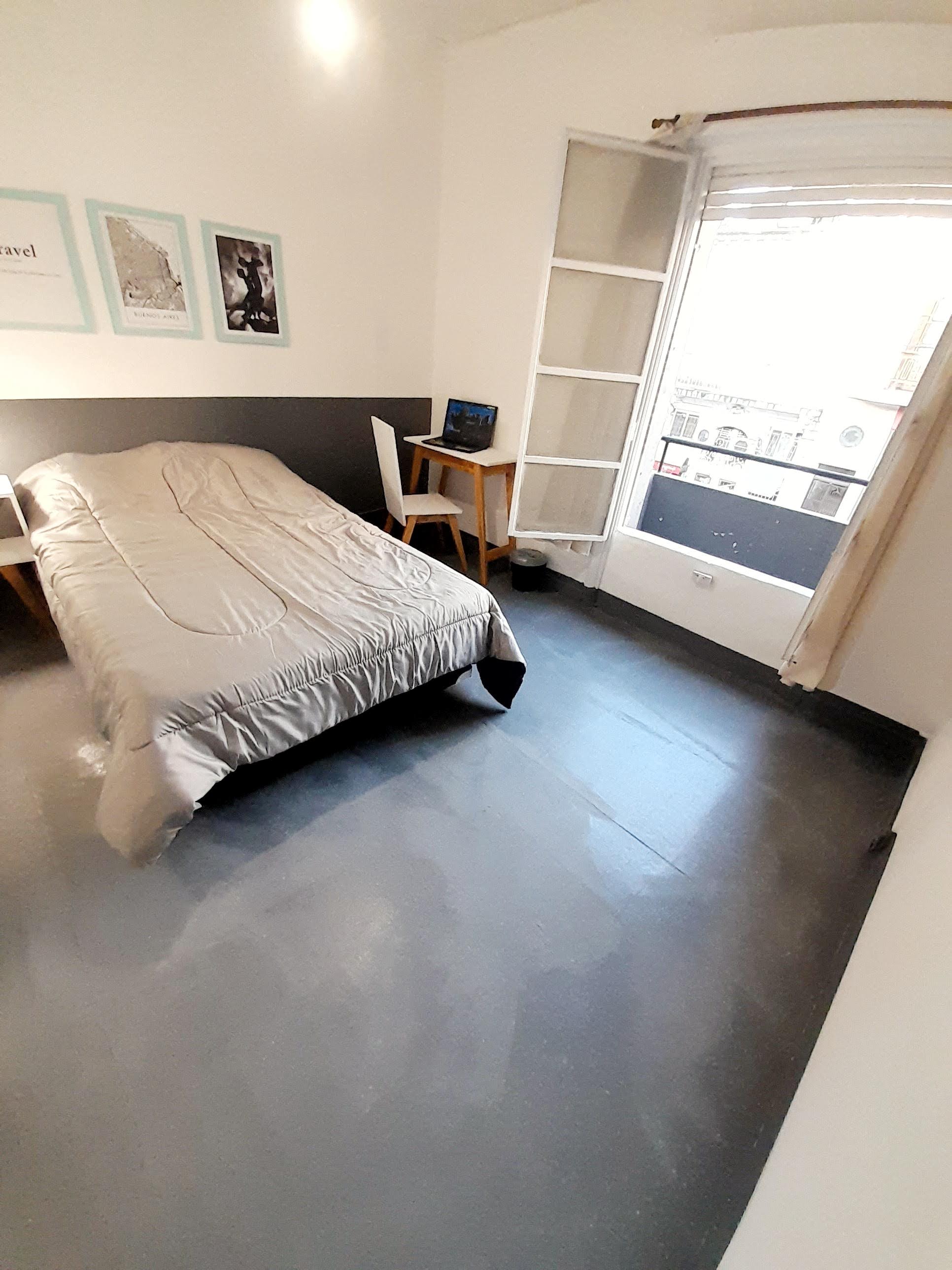 Room 101 · Private balcony — photo 3