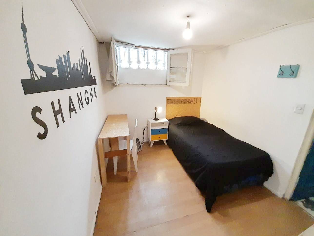 Room 401 · Shanghai preview
